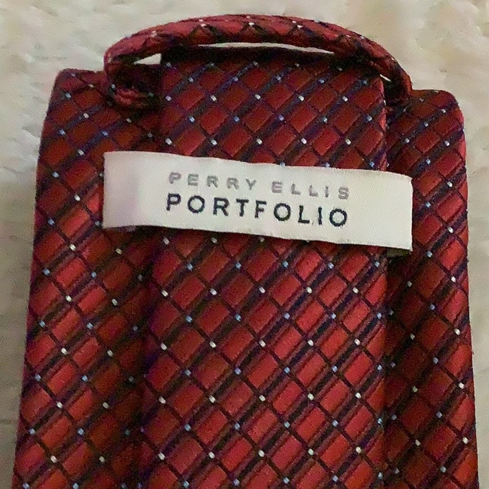 Perry Ellis Portfolio Men’s Red Tie